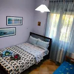 Seaside Adam's House 2019 * Karianí