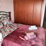 Seaside Adam's House 2019 度假居 Karianí