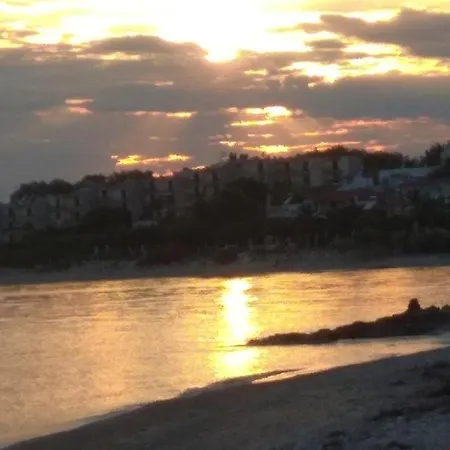 Seaside Adam's House 2019 בית נופש