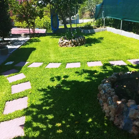 Seaside Adam's House 2019 * Karianí