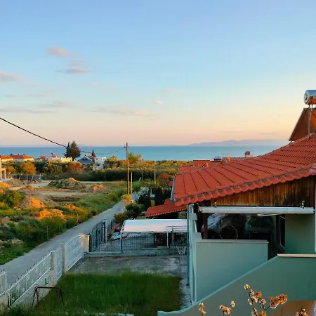 Seaside Adam's House 2019 *