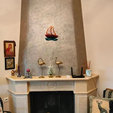 Seaside Adam's House 2019 *