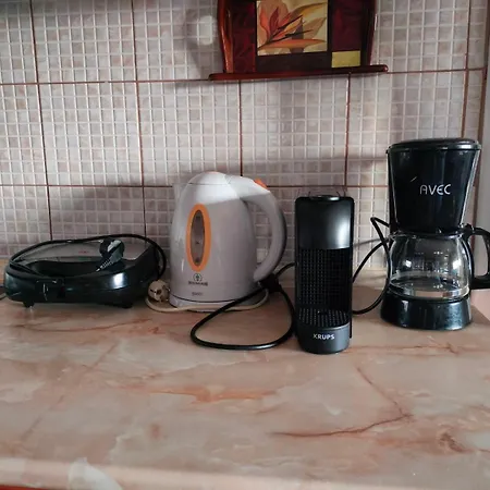 Seaside Adam's House 2019 * Karianí