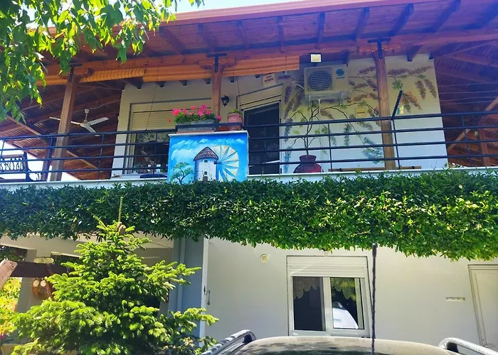 Seaside Adam's House 2019 * Karianí