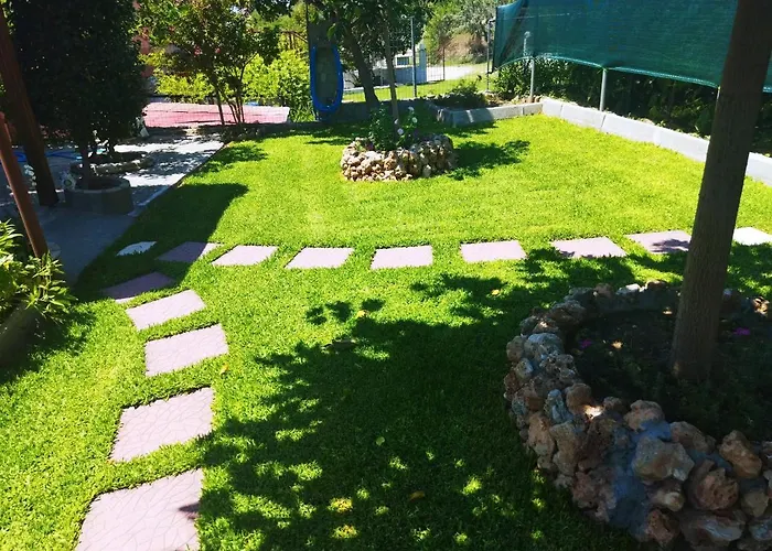 Seaside Adam's House 2019 * Karianí