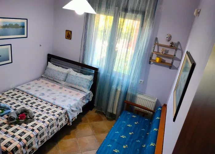 Seaside Adam's House 2019
