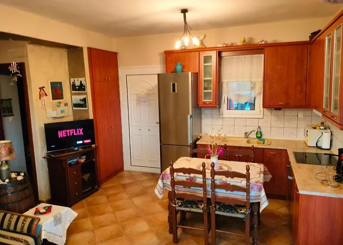 Seaside Adam's House 2019 * Karianí