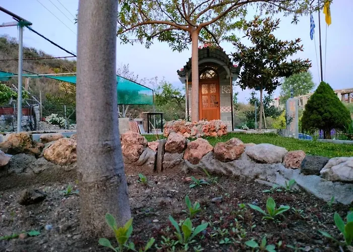 Ferienhaus Seaside Adam's House 2019 Karianí