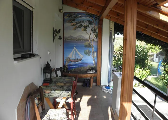 Seaside Adam's House 2019 * Karianí